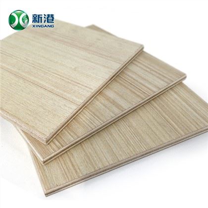 Pine Birch Core Phenolic Melamin Furniture Board 15 mm Kommerciel krydsfiner i Linyi Brugt i kontor og pakning